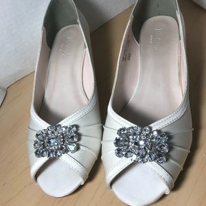 Wedding or formal shoes
